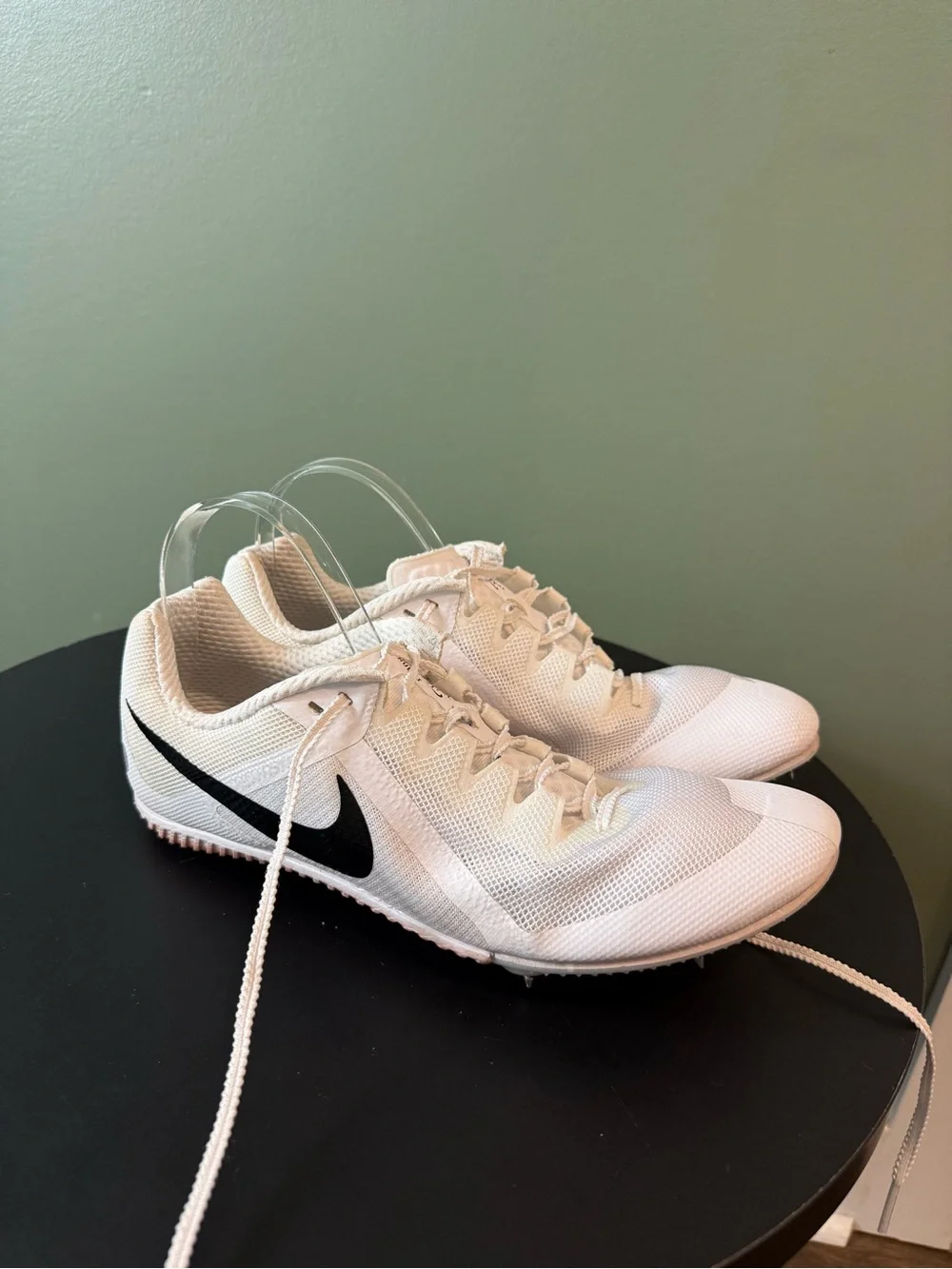 Nike lightweight white